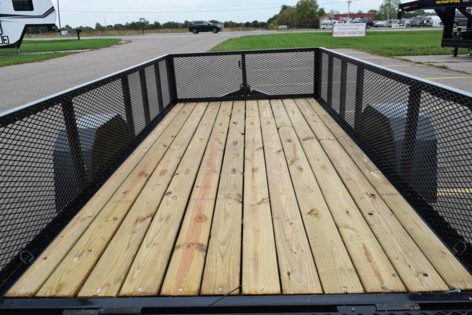 6×12 Utility Trailer photo 8