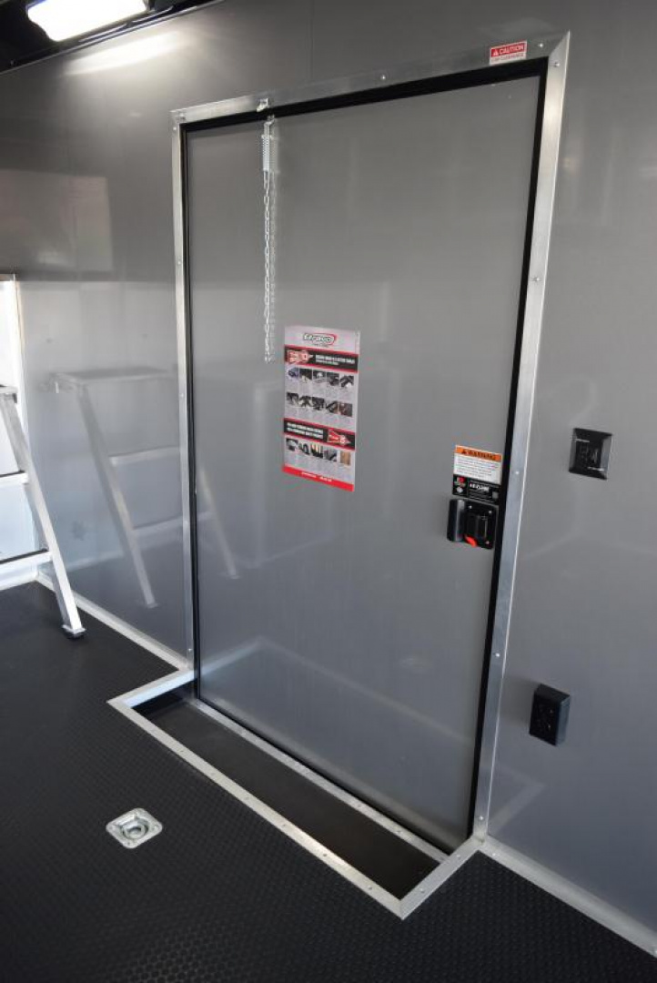 New BRAVO 8.5x38' *MIDNIGHT EDITION* STAR GOOSENECK RACE TRAILER