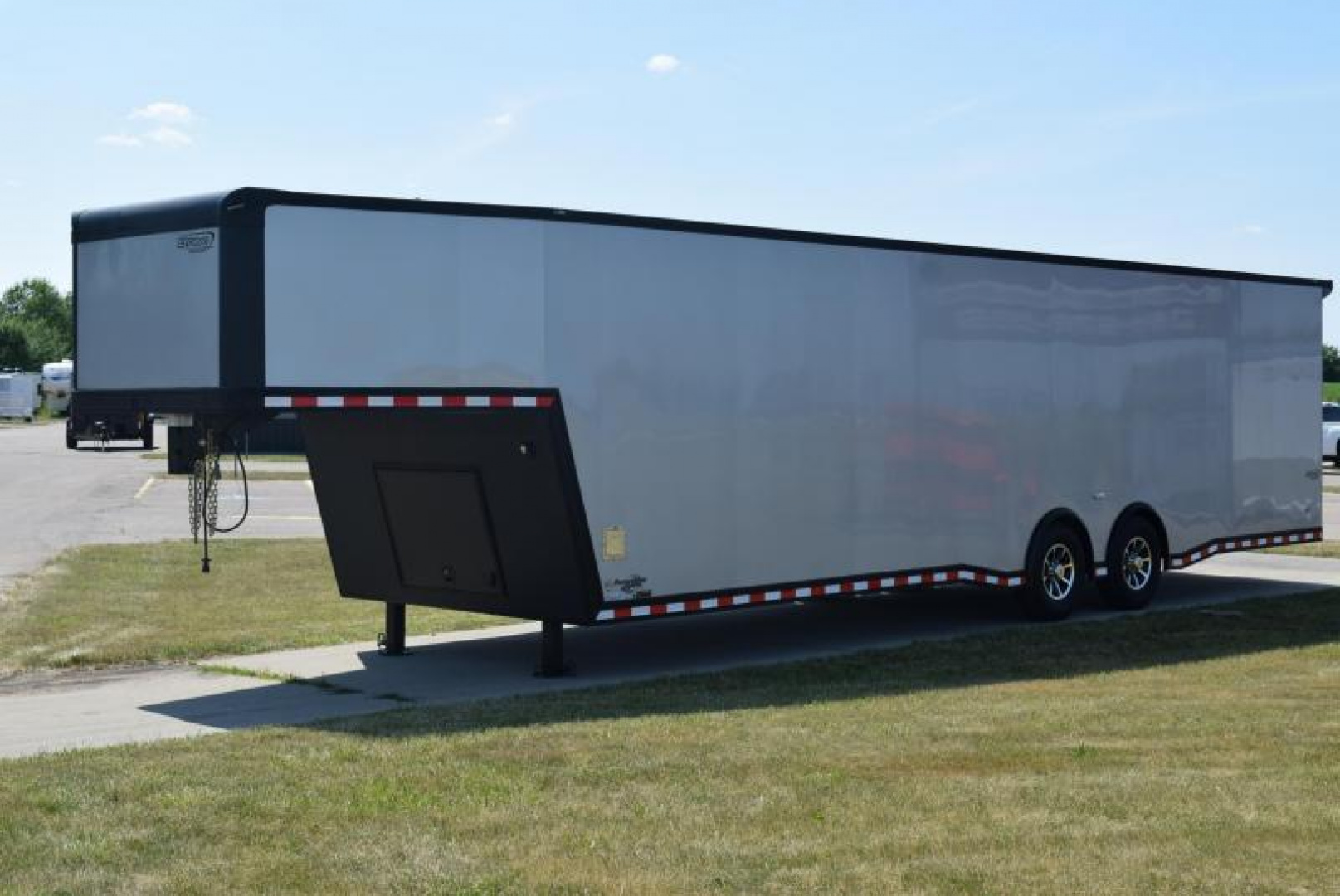 New BRAVO 8.5x38' *MIDNIGHT EDITION* STAR GOOSENECK RACE TRAILER