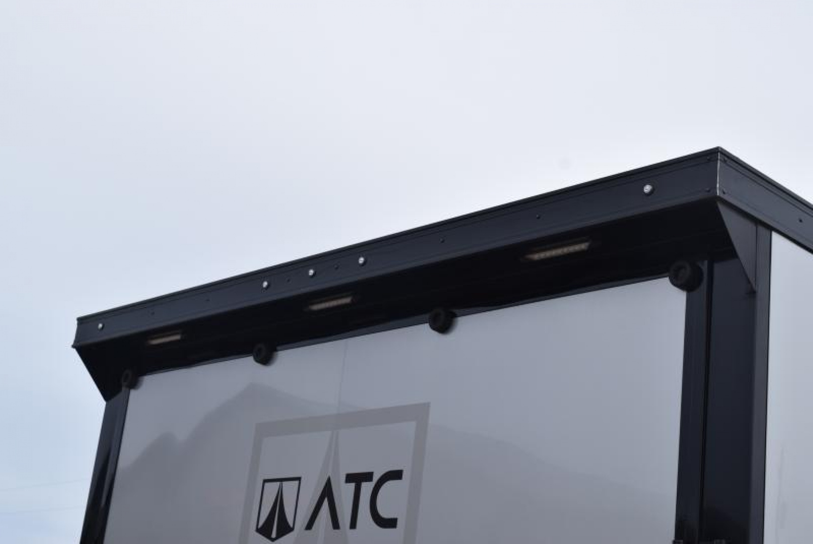 9×24 Car Hauler Trailer photo 5