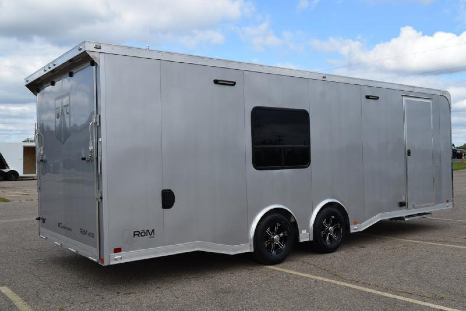 9×24 Car Hauler Trailer photo 3