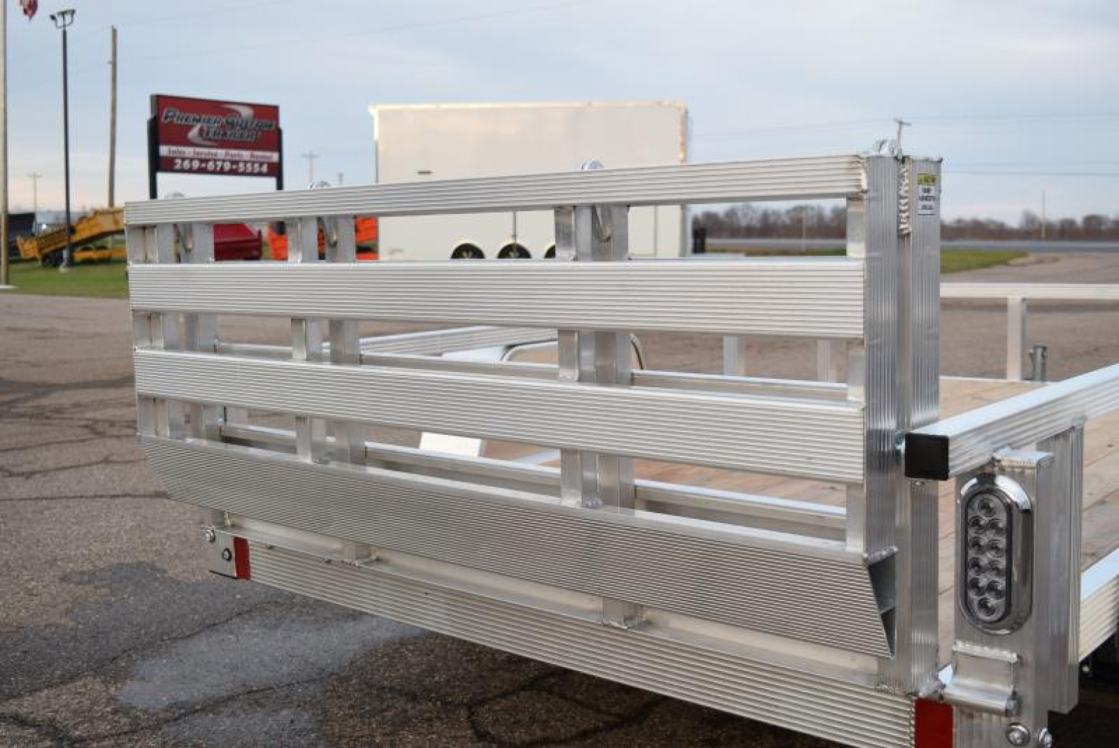 5×10 Utility Trailer photo 5
