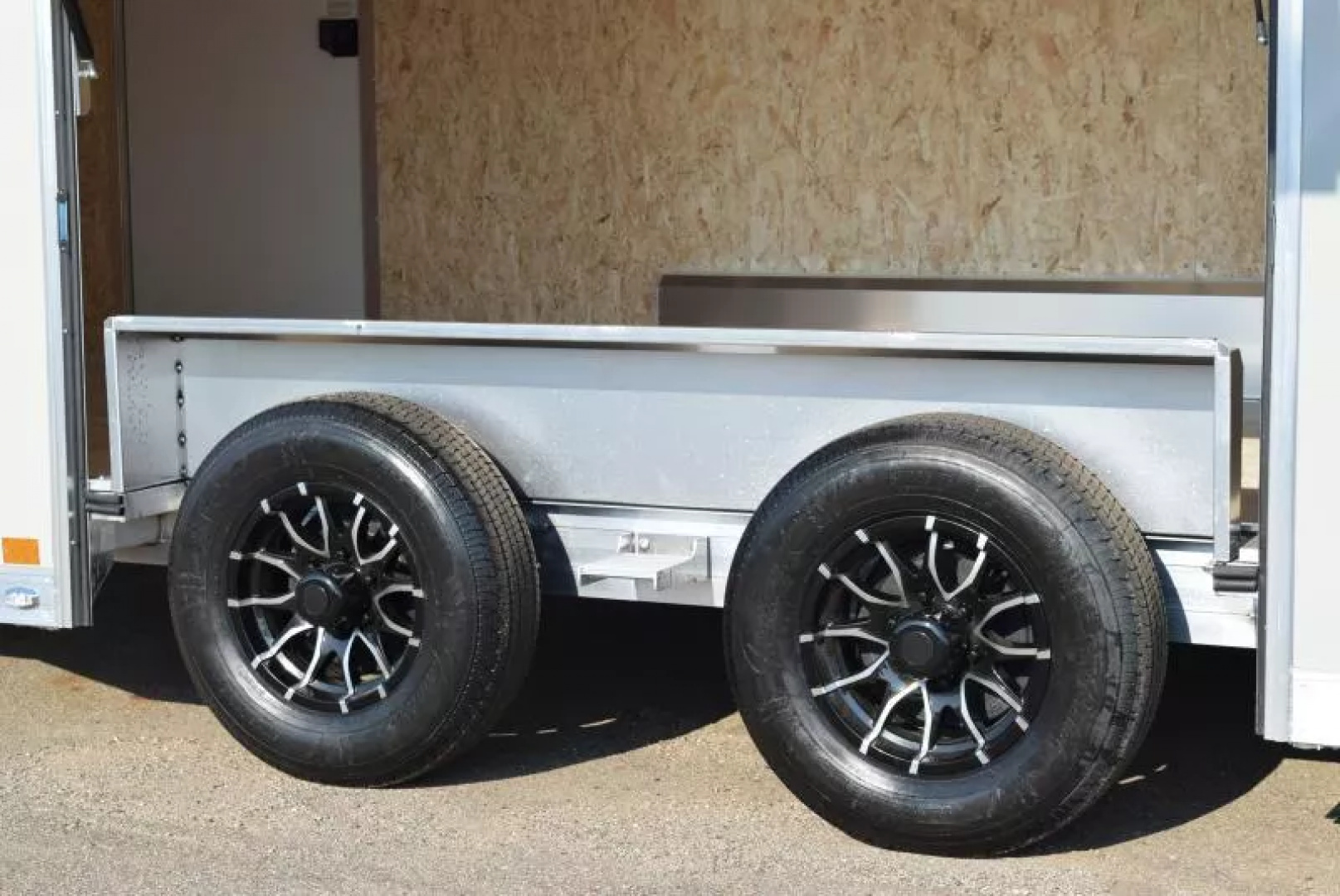9×20 Car Hauler Trailer photo 8