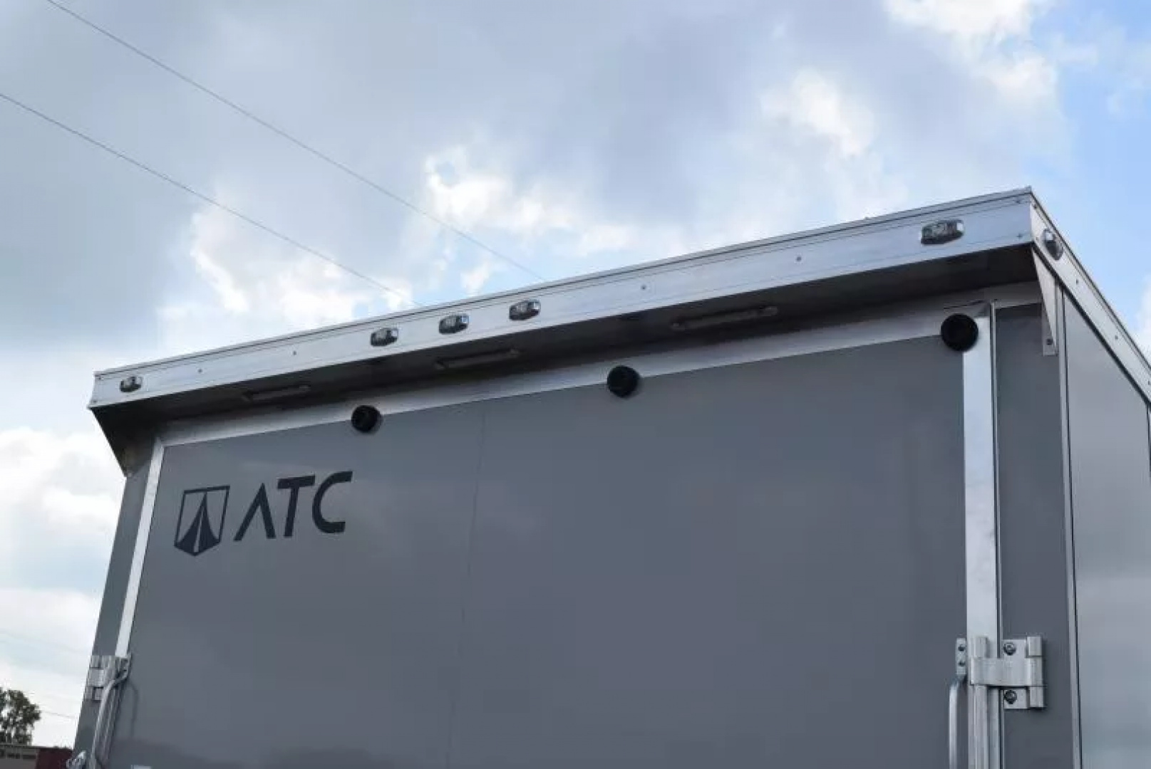 9×20 Car Hauler Trailer photo 5