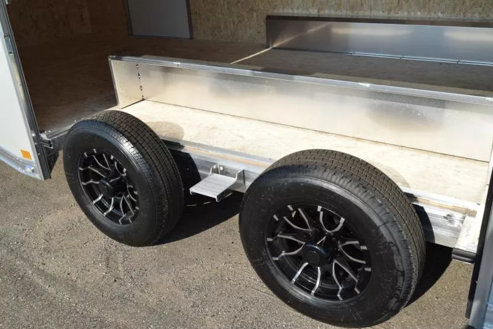 9×20 Car Hauler Trailer photo 9