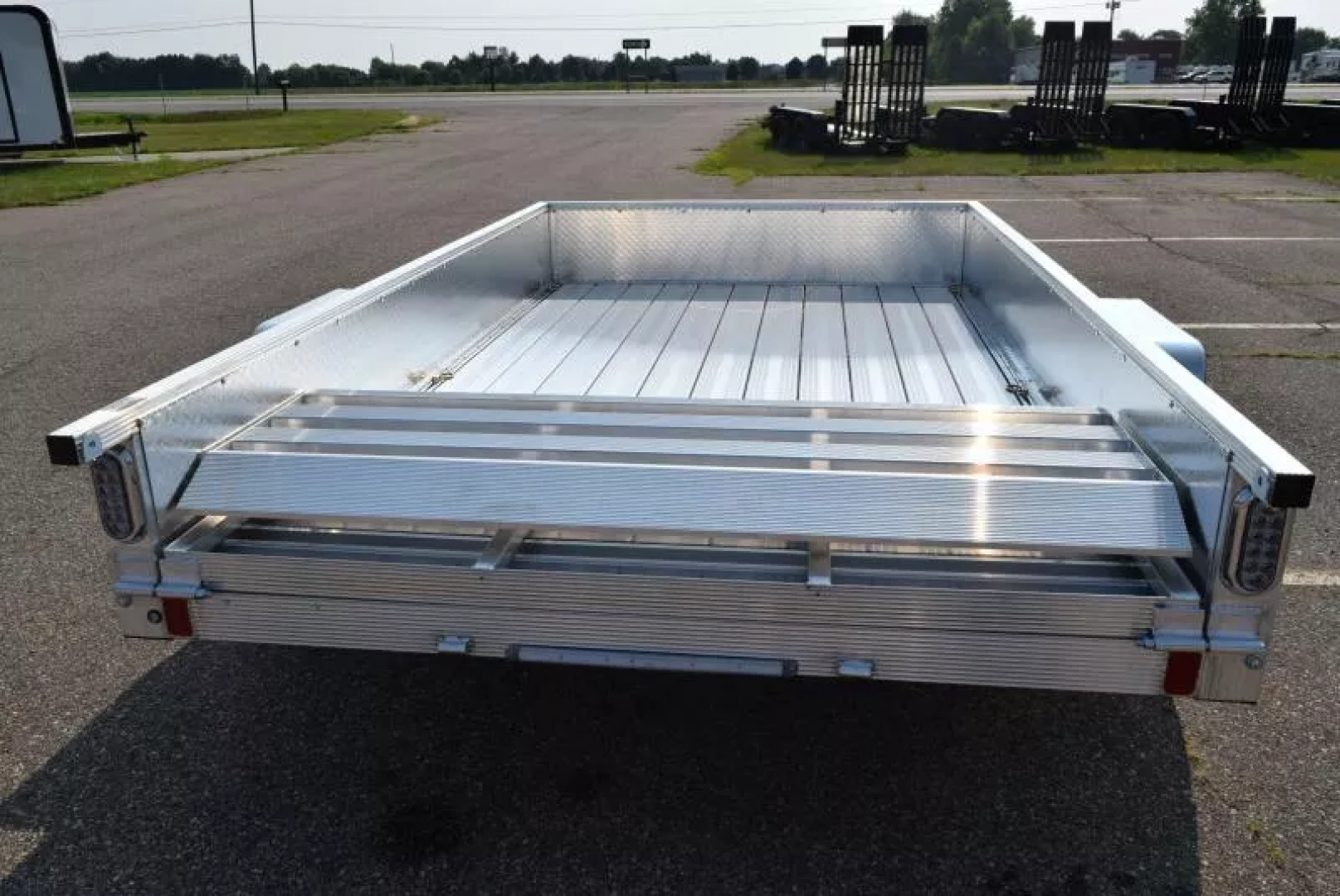 6×10 Utility Trailer photo 6