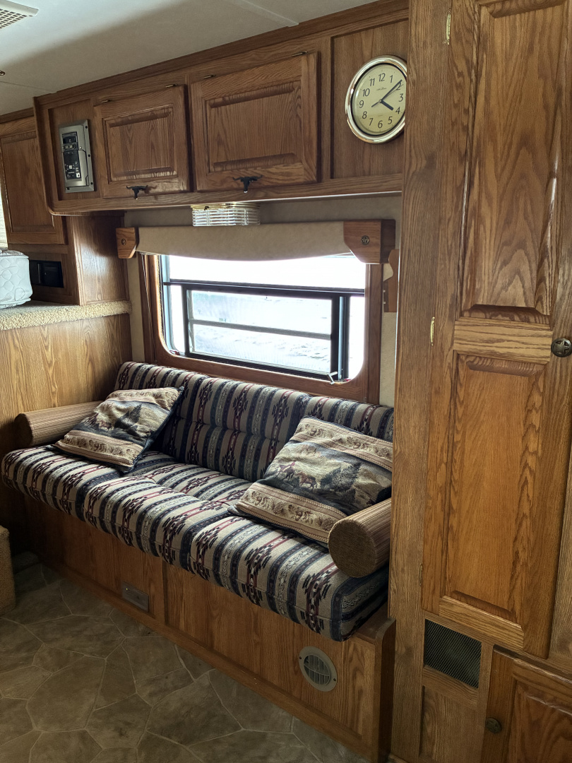 Used 2003 Exiss Trailers XT/316 LQ Horse Trailer