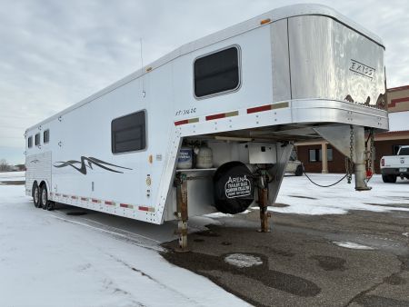Used 2003 Exiss Trailers XT/316 LQ Horse Trailer