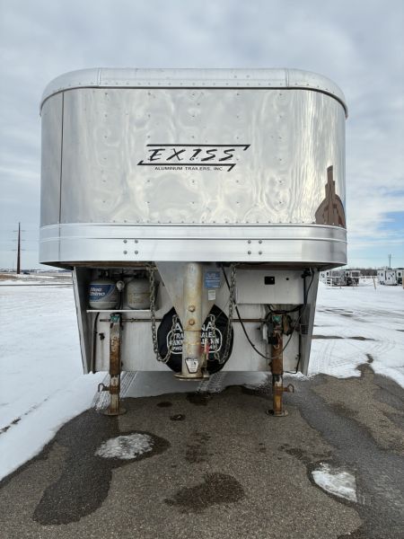 Used 2003 Exiss Trailers XT/316 LQ Horse Trailer