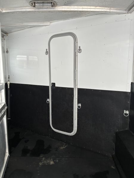 Used 2003 Exiss Trailers XT/316 LQ Horse Trailer