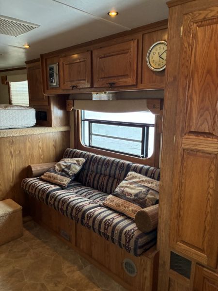 Used 2003 Exiss Trailers XT/316 LQ Horse Trailer