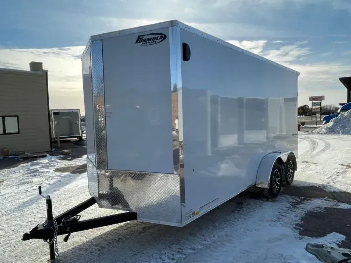 2026 Formula Trailers photo 4