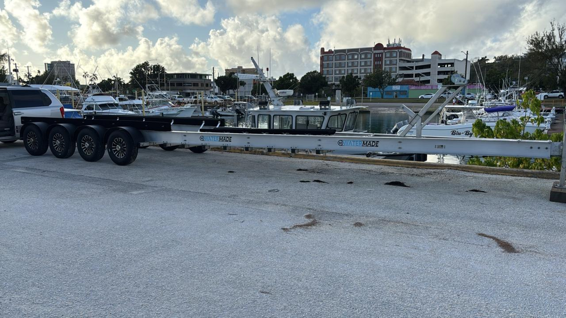 New 2027 WaterMade Boat Trailers WM40-42 Q32K Torsion Power Boat