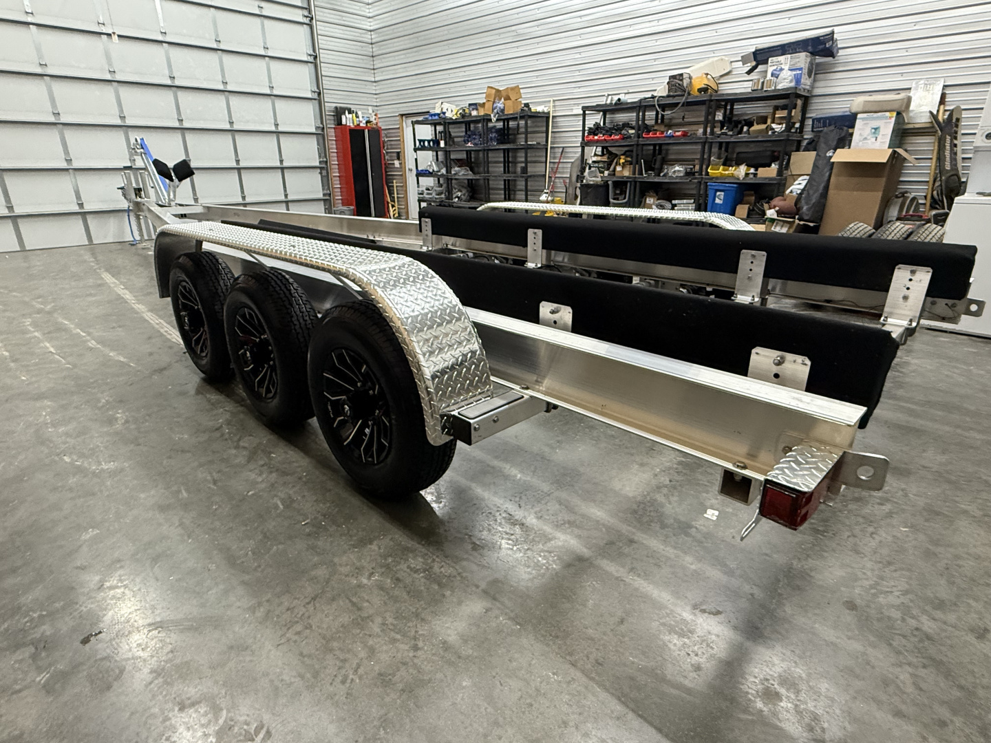 New 2027 WaterMade Boat Trailers WM31-33 15K Torsion Power Boat