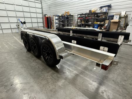 New 2027 WaterMade Boat Trailers WM31-33 15K Torsion Power Boat