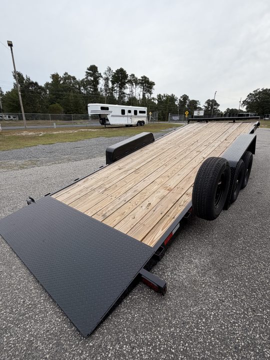 2027 7×20 Tilt Trailer photo 8