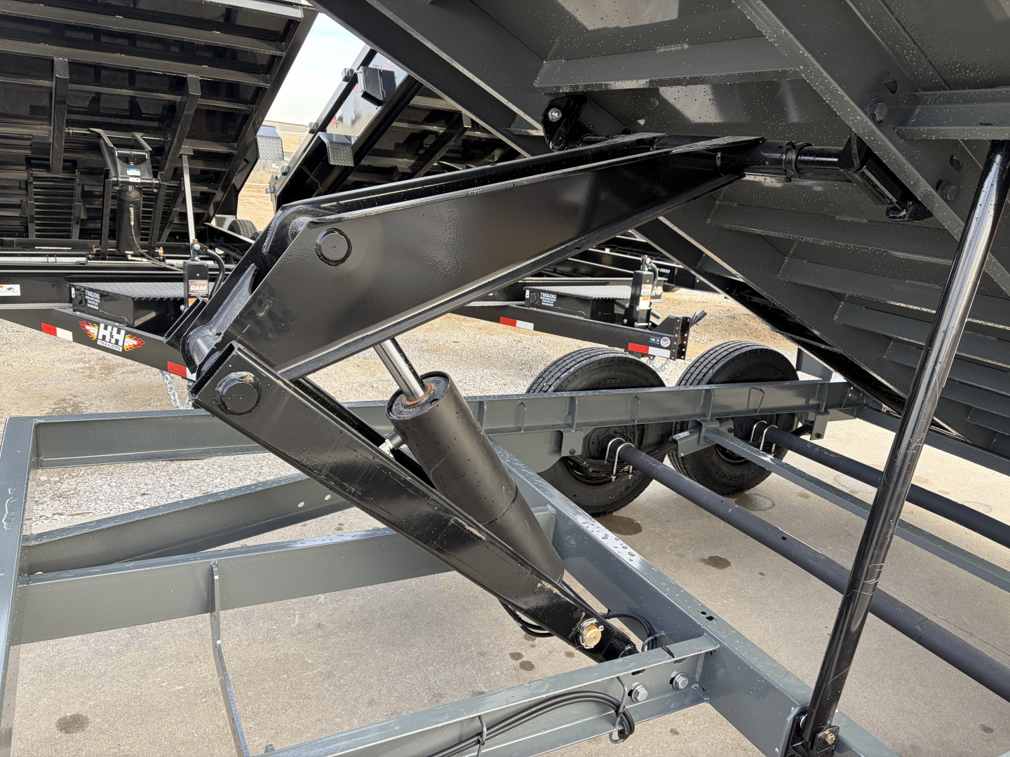 New 2026 Behnke 83x14 Dump