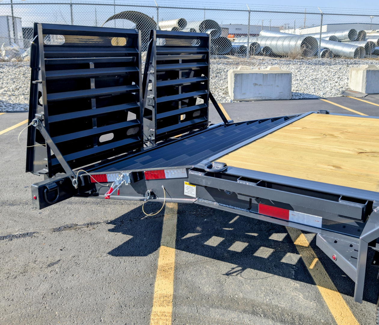 7×22 Equipment Flatbed Trailer photo 5