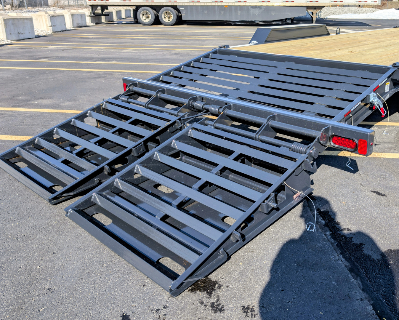 7×22 Equipment Flatbed Trailer photo 6