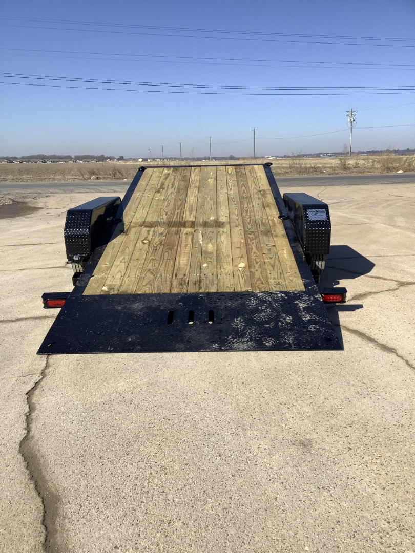 New 2026 Sure-Trac Pro Series 82x22 (17.6K) Tilt Equipment Trailer