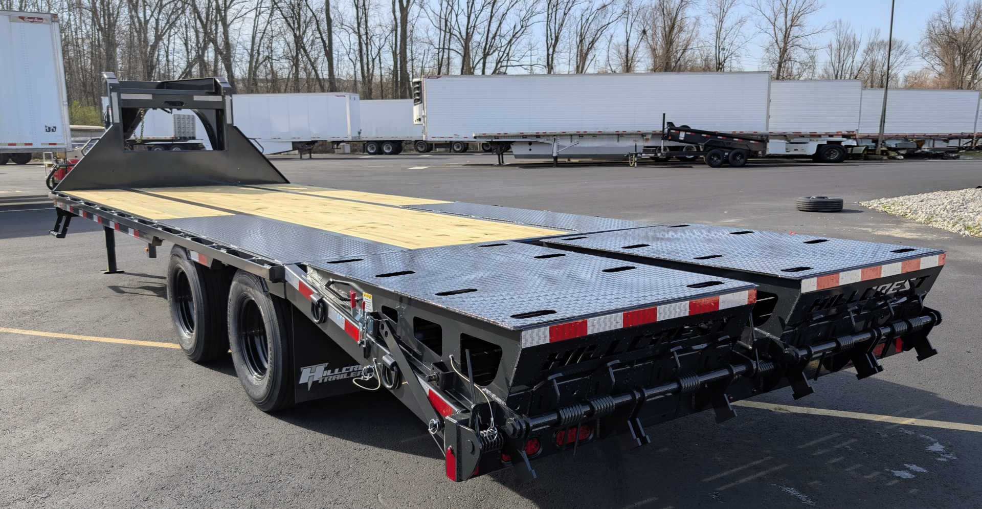 9×25 Equipment Flatbed Trailer photo 8