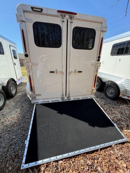 New 2026 Adam 2H Slant Mustang Horse Trailer