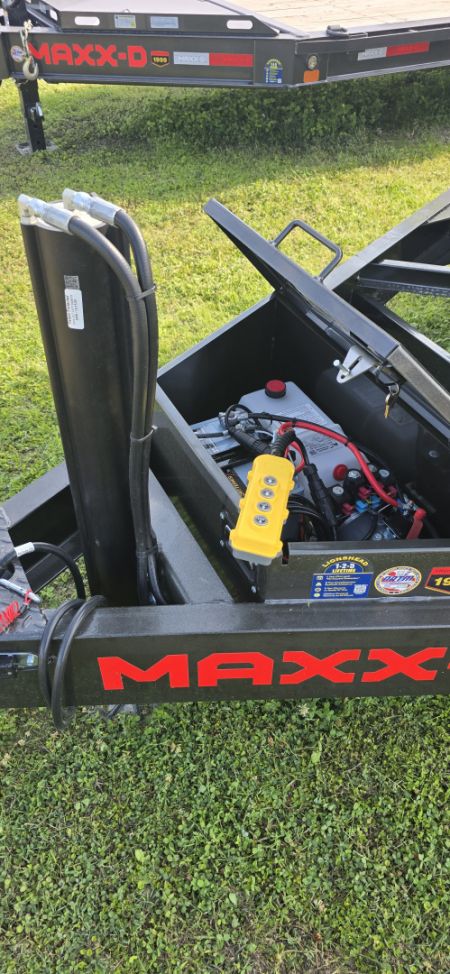New 2026 MAXX-D T8B10224 Tilt Trailer