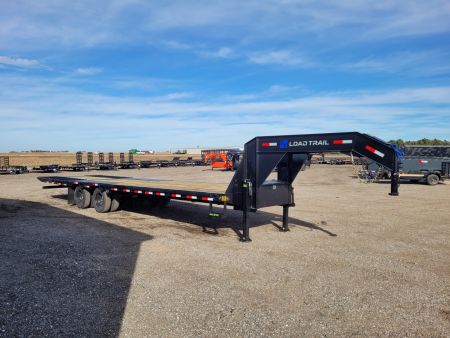 New 2026 Load Trail 102"x32' Gooseneck Hyd Dovetail Trailer