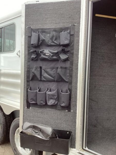 New Featherlite 9600 - Premier Tack - NEW AMAZING SIDE TACK W/ MASSIVE STORAGE.