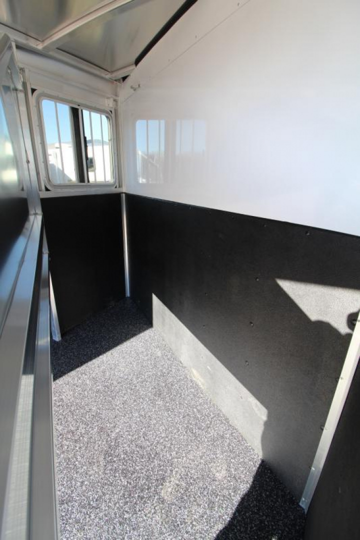 New $570 Below Cost! 2025 Exiss Express XT 2 Horse Trailer-Easy Care Flooring- 7'2" Tall- Blanket Bar- Adjustable Saddle Rack-LED Lights- Double Rear Doors