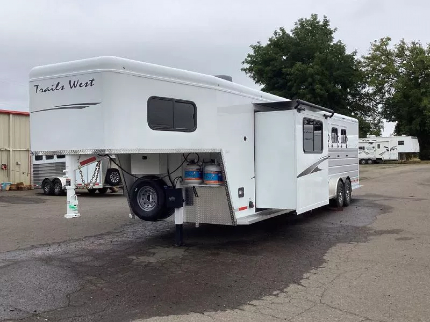 New 2026 Trails West SIERRA 12X12 LQ - Slide-out 4 Horse Trailer - SOLAR!! -power awning-escape door- Side Tack- 10cu.ft. Fridge
