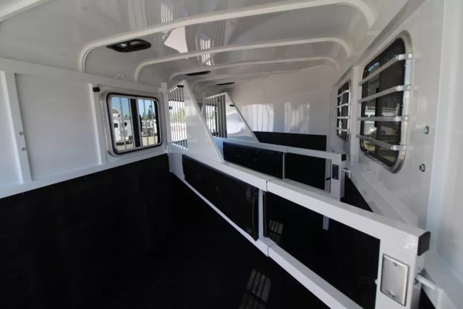 New 2026 Thuro-Bilt Renegade 3H 1' added length- Extra Divider Catch
