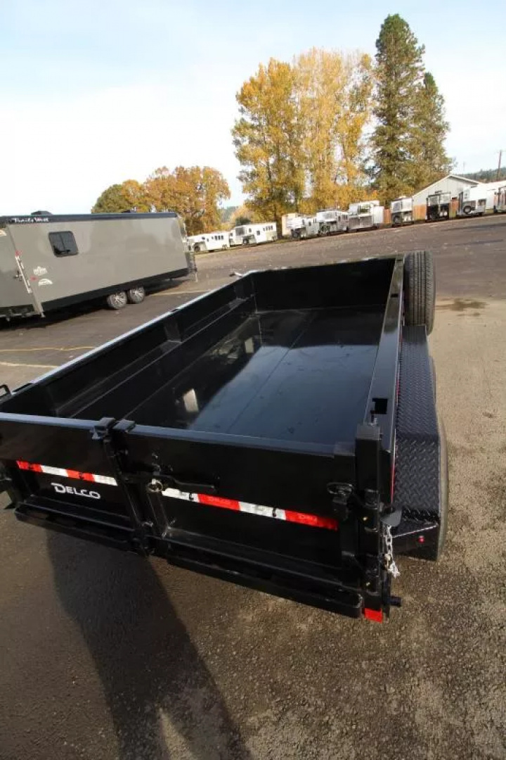 New 2026 Delco Dump Trailer 5x10 7K Spreader Gate 18' Sides