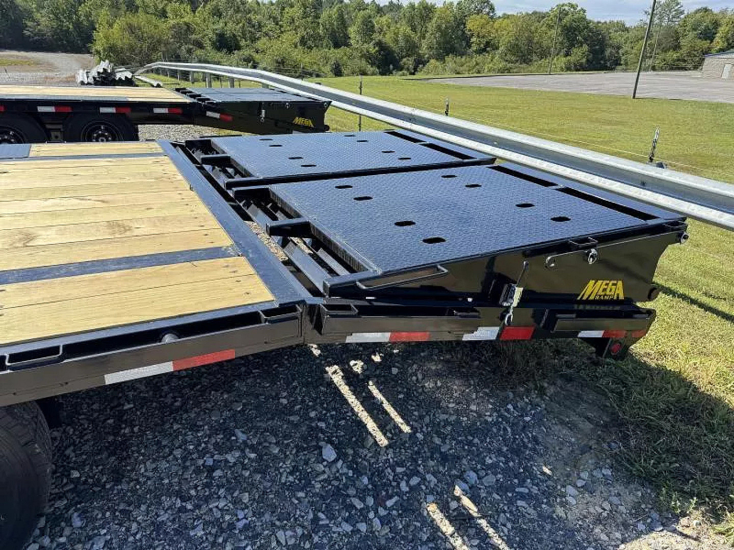 New 2026 Big Tex 14GN- 25+5 GOOSENECK TRAILER MEGA RAMPS 15.9K G.V.W.R.