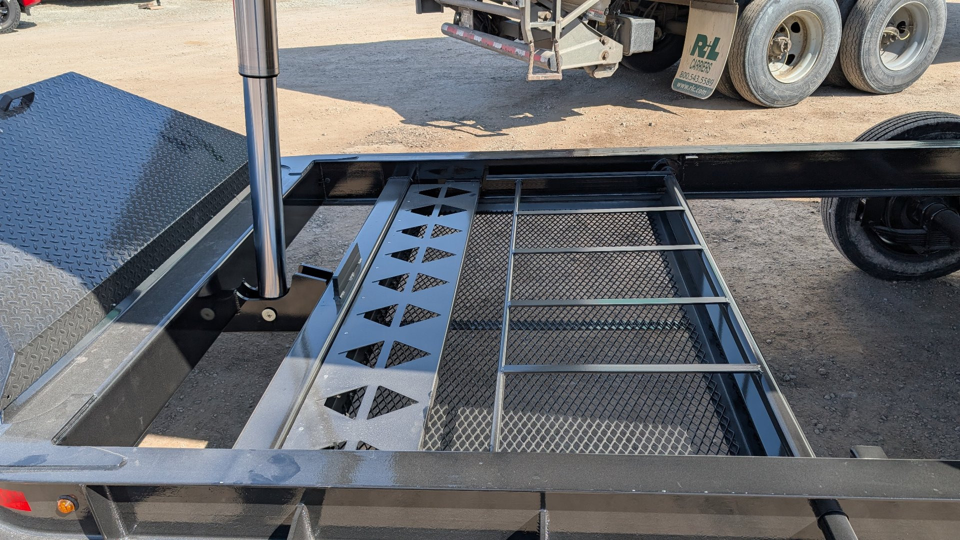 New 2026 Belmont 6'10" x 16 HD DLX Lo Pro Hydraulic Equipment Dump w/ 3 Way Gate (10K Axles!!!)