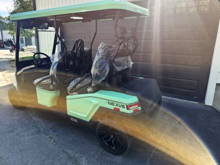 New 2024 Nexus 4f street legal golf cart lsv mint green loaded - Bintelli